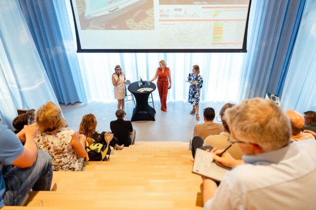 Gemeente Breda TT&C Zomer event 25 juni 20225 Bloemvaas Job Dijsselbloem 7